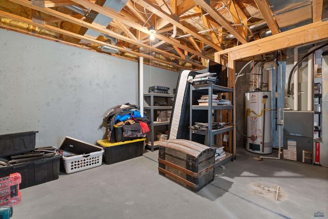 6818 CAMBRIDGE CT, Summerset, SD 57718