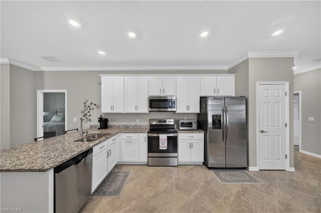 3625 Crimson LN, Fort Myers, FL 33916