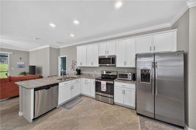 3625 Crimson LN, Fort Myers, FL 33916