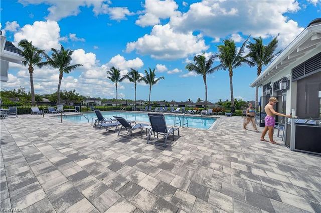 3625 Crimson LN, Fort Myers, FL 33916