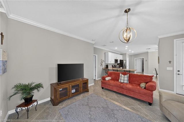 3625 Crimson LN, Fort Myers, FL 33916