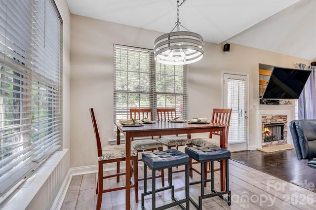 1915 Lynmore Drive, Sherrills Ford, NC 28673