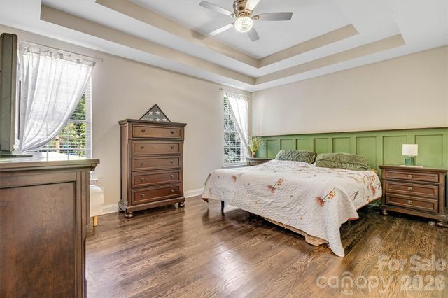 1915 Lynmore Drive, Sherrills Ford, NC 28673
