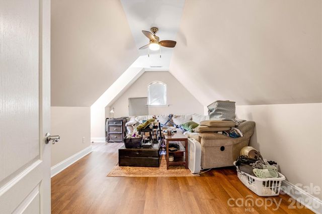 1915 Lynmore Drive, Sherrills Ford, NC 28673