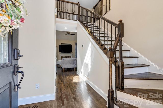 1915 Lynmore Drive, Sherrills Ford, NC 28673