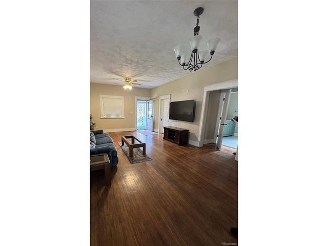 502 S Cedar St, Yuma, CO 80759