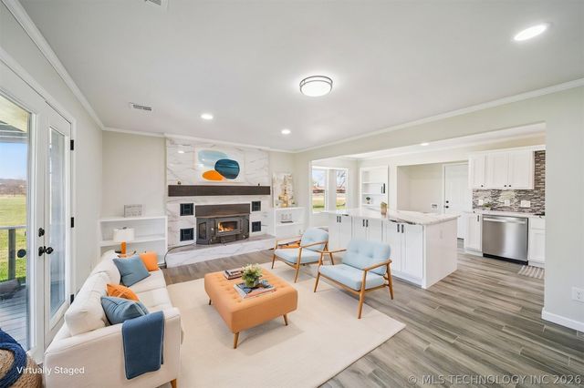 17065 Honeysuckle Lane, Claremore, OK 74019