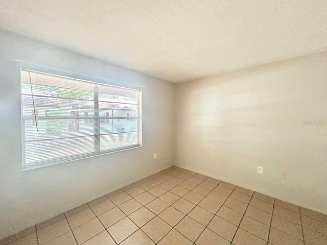 5800 MONTANA AVENUE, New Port Richey, FL 34652