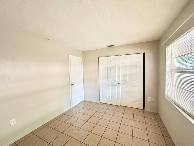 5800 MONTANA AVENUE, New Port Richey, FL 34652