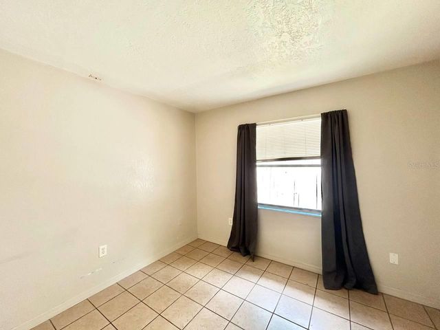 5800 MONTANA AVENUE, New Port Richey, FL 34652