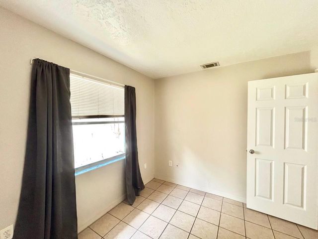 5800 MONTANA AVENUE, New Port Richey, FL 34652