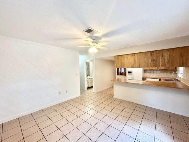 5800 MONTANA AVENUE, New Port Richey, FL 34652