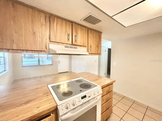 5800 MONTANA AVENUE, New Port Richey, FL 34652