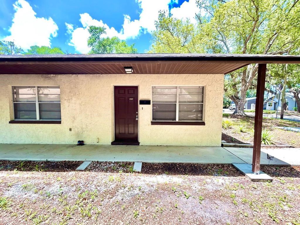 5800 MONTANA AVENUE, New Port Richey, FL 34652