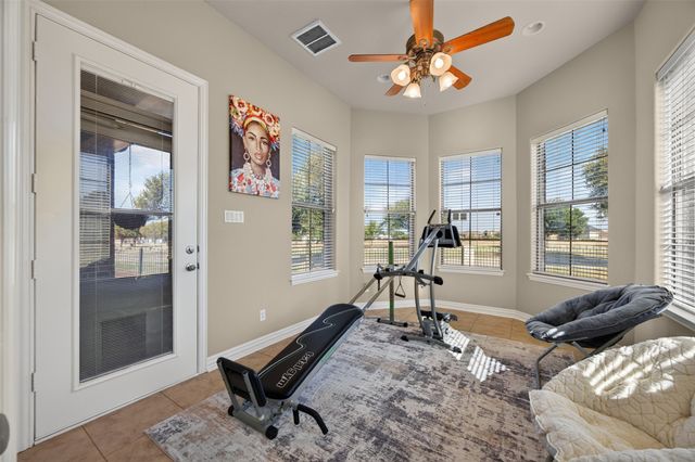 2521 Garrett Court, Cedar Hill, TX 75104