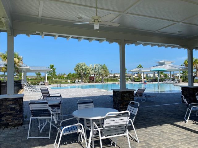 18236 HUNTERS MEADOW WALK, Land O Lakes, FL 34638