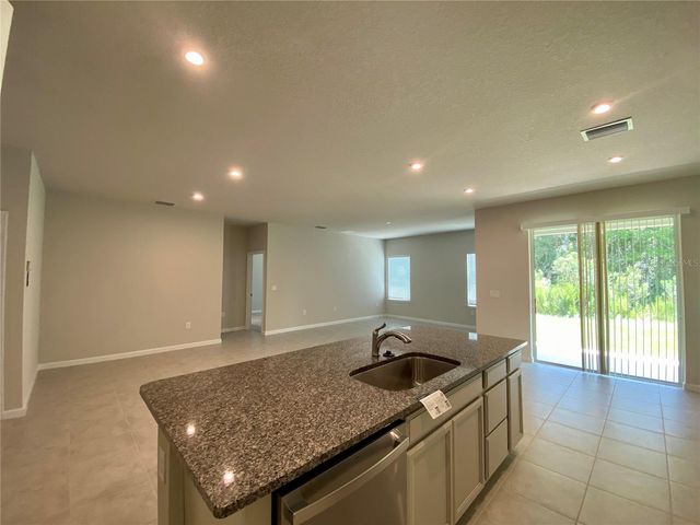18236 HUNTERS MEADOW WALK, Land O Lakes, FL 34638
