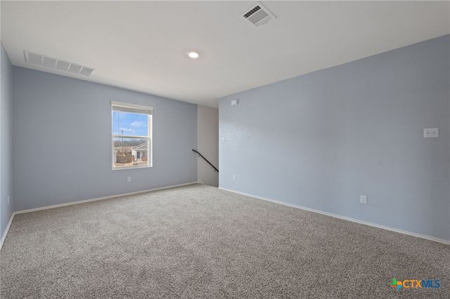 817 Circle Way, Jarrell, TX 76537