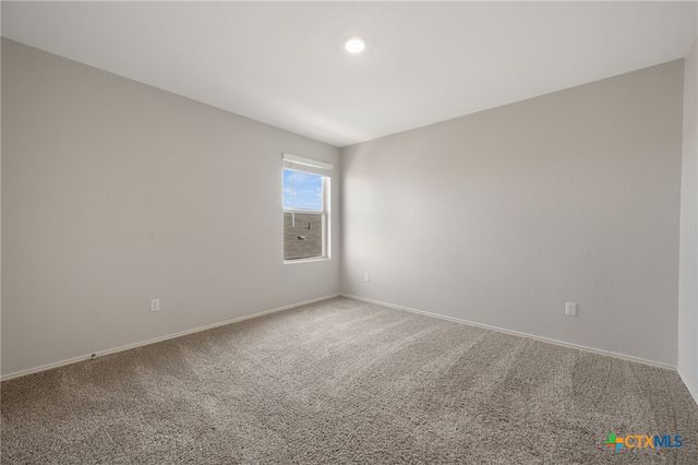 817 Circle Way, Jarrell, TX 76537