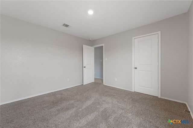 817 Circle Way, Jarrell, TX 76537