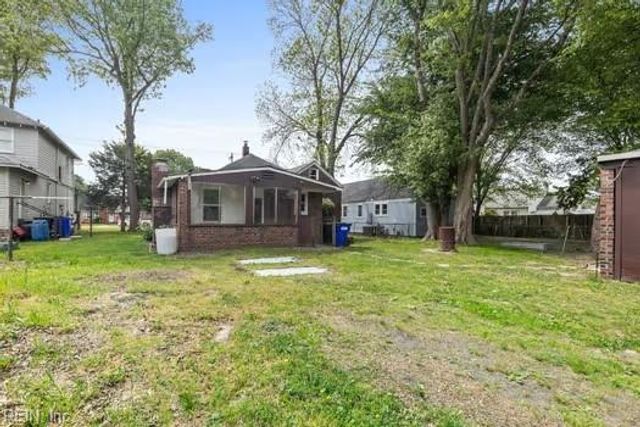 5112 E Princess Anne RD, Norfolk, VA 23502