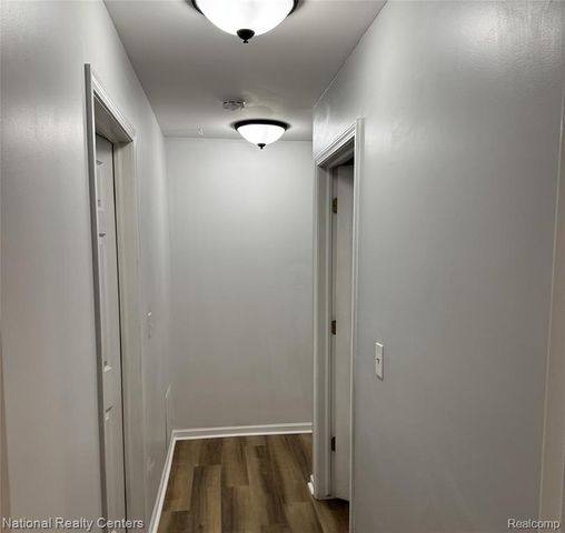 28187 Raleigh Crescent Dr, Chesterfield, MI 48051