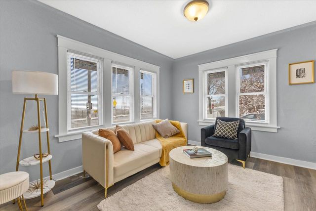 3530 W Park Hill AVENUE, Milwaukee, WI 53208