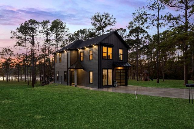 147 Brushwood Court, Brookeland, TX 75931