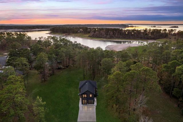 147 Brushwood Court, Brookeland, TX 75931