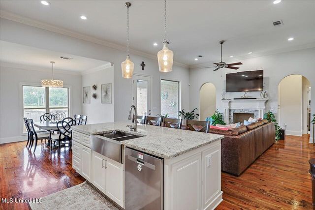140 Glenwild Trail, Canton, MS 39046
