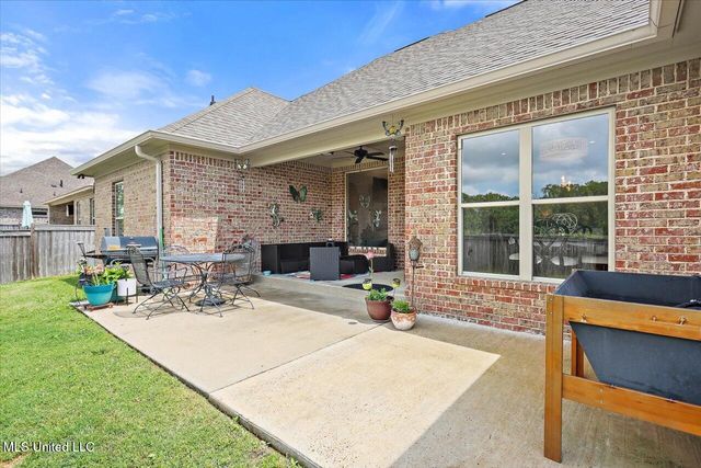 140 Glenwild Trail, Canton, MS 39046