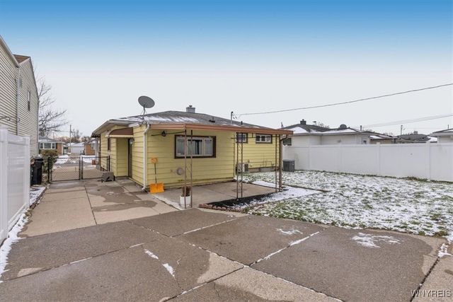 186 Oakvale Boulevard, Tonawanda, NY 14223