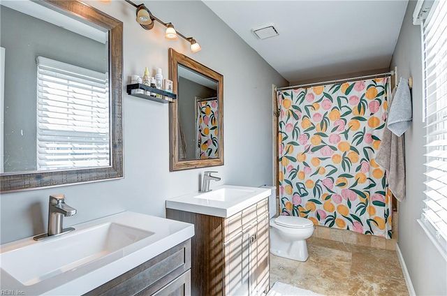 520 Hillshire WAY, Virginia Beach, VA 23454