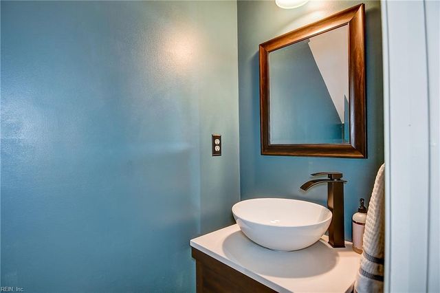 520 Hillshire WAY, Virginia Beach, VA 23454