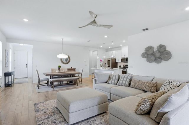 5229 SAVINO CIRCLE, Palmetto, FL 34221