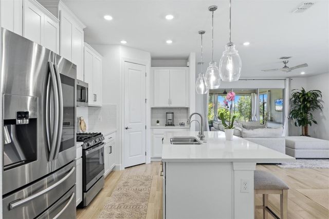 5229 SAVINO CIRCLE, Palmetto, FL 34221