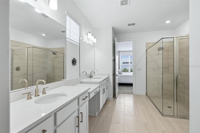 5229 SAVINO CIRCLE, Palmetto, FL 34221