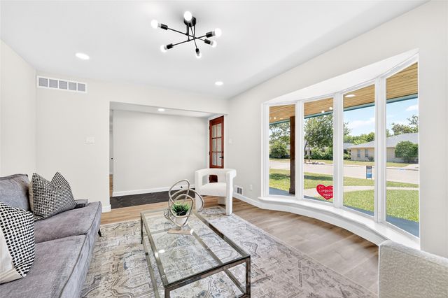5737 Everglade Road, Dallas, TX 75227