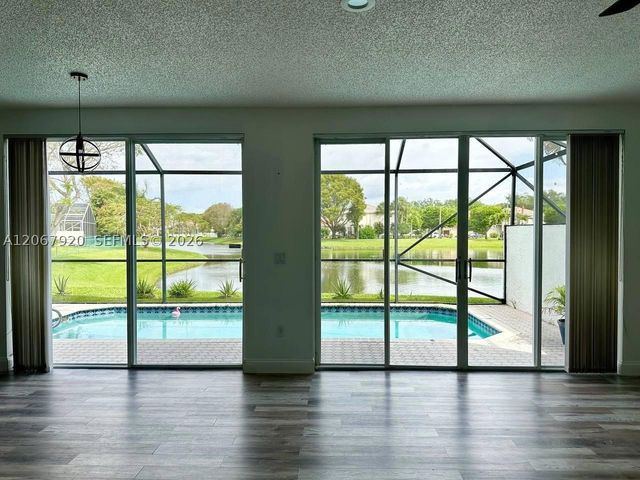 7647 Rockport Cir 1, Lake Worth, FL 33467