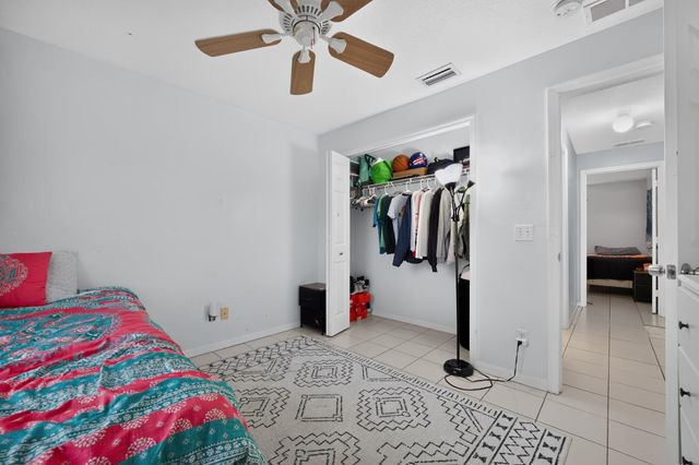 7816 100TH Avenue, Vero Beach, FL 32967