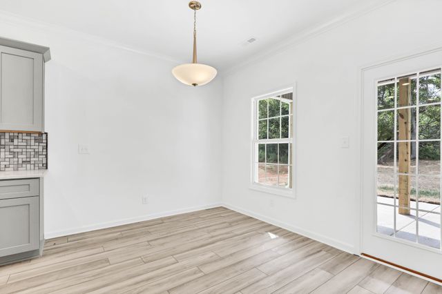 364 Kildeer Dr, Clarksville, TN 37040