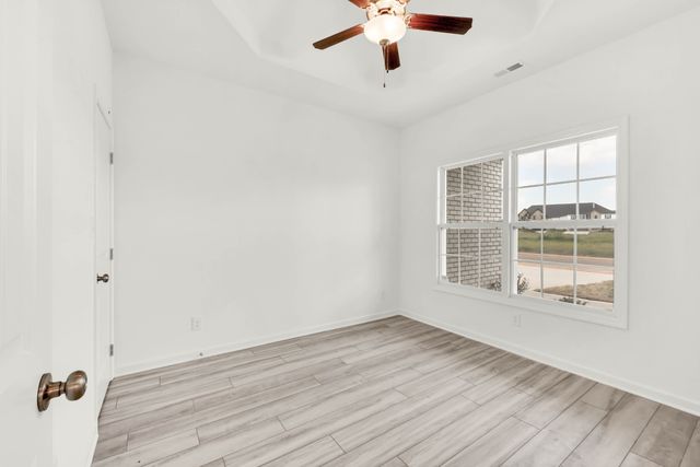 364 Kildeer Dr, Clarksville, TN 37040