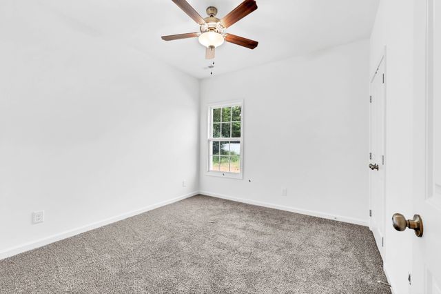 364 Kildeer Dr, Clarksville, TN 37040