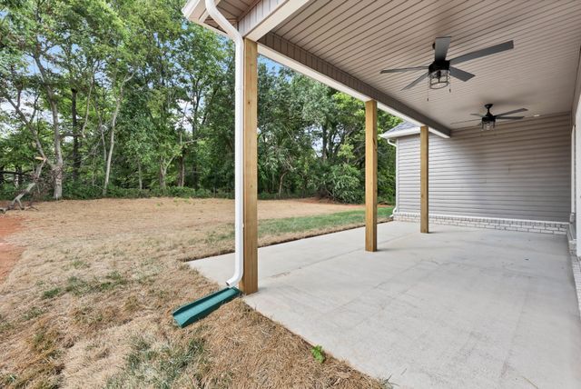 364 Kildeer Dr, Clarksville, TN 37040