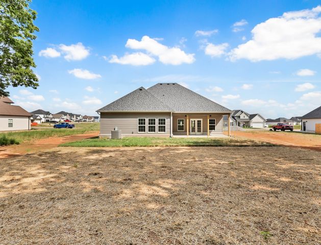 364 Kildeer Dr, Clarksville, TN 37040
