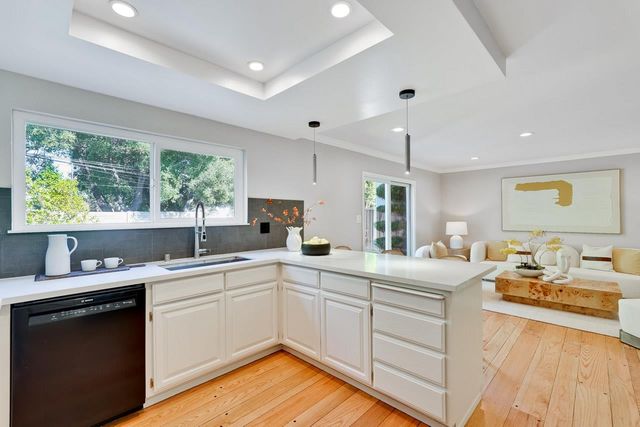 1634 Jamestown Drive, Cupertino, CA 95014