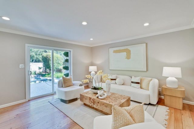 1634 Jamestown Drive, Cupertino, CA 95014