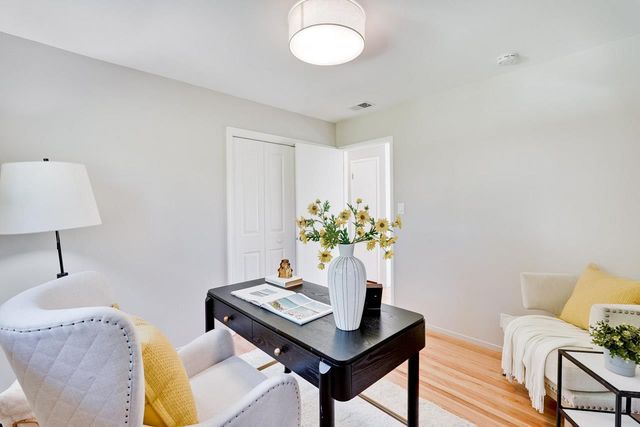 1634 Jamestown Drive, Cupertino, CA 95014
