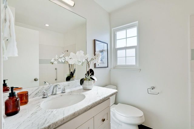 1634 Jamestown Drive, Cupertino, CA 95014