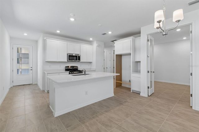 3744 NANDINA CIRCLE, Sun City Center, FL 33573